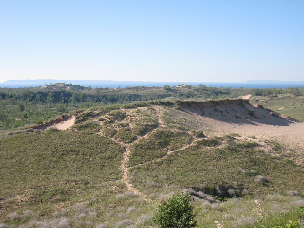 Michigan TC 2010-07 0670.jpg - The Michigan West Coast Tour of July 2010. From Luddington State Park to Traverse City for the Cherry Festival!